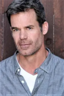 Tuc Watkins como: 