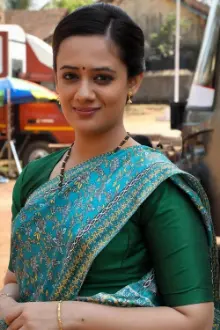 Spruha Joshi como: 