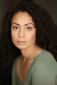 Nicole Anthony como: Debra