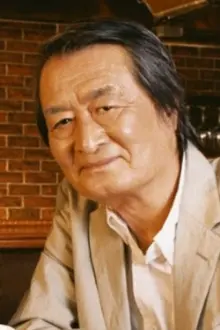 Tsutomu Yamazaki como: Katsuragi Toshio