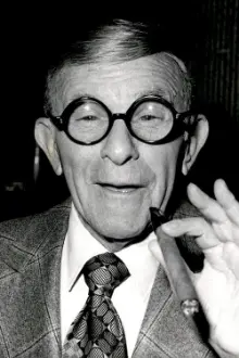 George Burns como: Bill