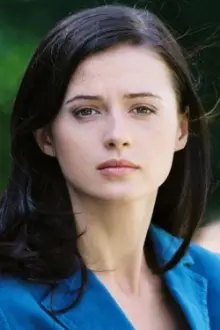 Agnieszka Grochowska como: Nina Rajmic