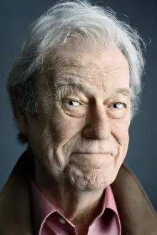 Gordon Pinsent como: Cliff Reynolds