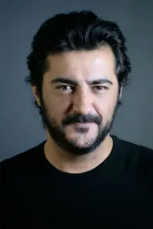 Celil Nalçakan como: Zülfikar