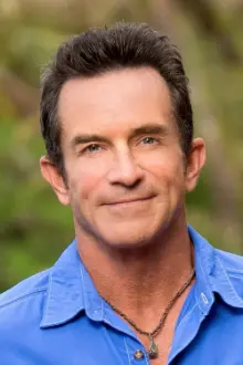 Jeff Probst como: Self - Host