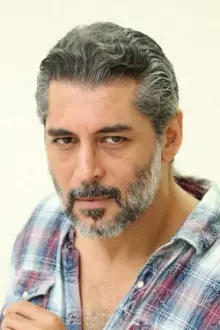 Tarun Arora como: Anshuman