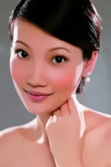 Chan Hiu-Ying como: Sylvia Chan Ming Wan