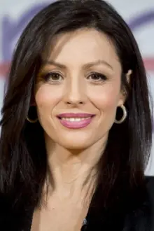 Ana Álvarez como: Ajo
