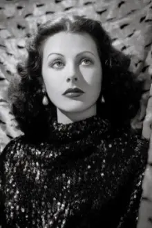 Hedy Lamarr como: Irene Von Mohr