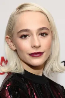 Sophia Anne Caruso como: Girl