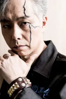Kenji Ohtsuki como: Ryu Momoji / Yu Shinoyama / Ninja Dragon
