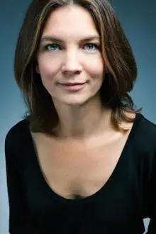 Angela Kovács como: Gunilla Sand, Ulf's Wife