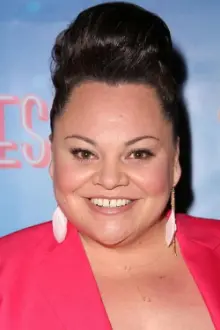 Keala Settle como: Holly