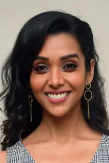 Anupriya Goenka como: 