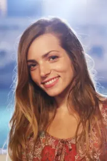 Aurora Ruffino como: 