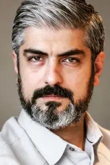 Mehdi Pakdel como: Abu Talib