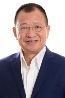 Hui Shiu-Hung como: Nam's Father