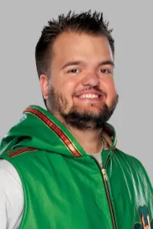 Dylan Postl como: Hornswoggle