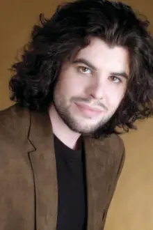 Sage Stallone como: Leo