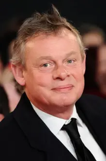 Martin Clunes como: Ele mesmo