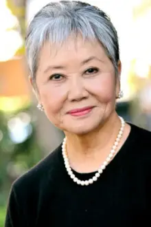 Takayo Fischer como: Grandma Reiko Tanaka