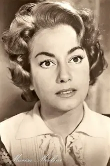 Marisa Merlini como: donna Amalia