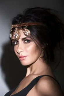 Ghada Adel como: Nagwa