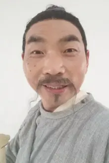 Liu Zhanling como: Uncle Sun