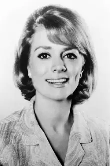 Inger Stevens como: Eve Harrison