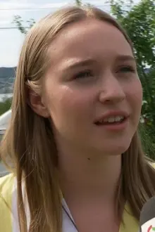 Ylva Fuglerud como: Eline