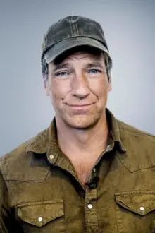 Mike Rowe como: Himself - Host