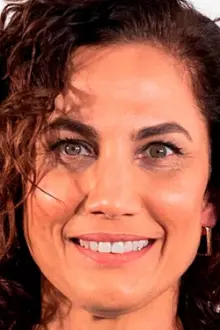 Toni Acosta como: Mayte Soldevilla