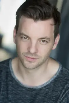 Gethin Anthony como: Tom Murphy