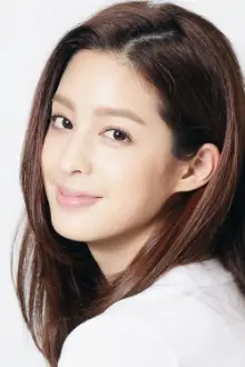 Christina Mok como: Ji Ruo Li