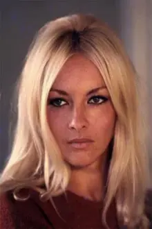 Barbara Brylska como: Monika Weber