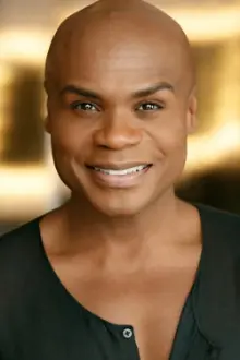 Nathan Lee Graham como: Cassandra / David Gilner