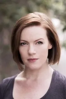 Niamh McGrady como: Jess