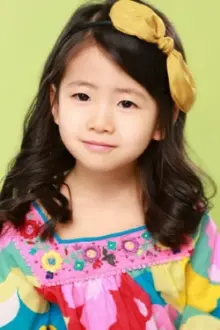 Park Min-ha como: Kim Mi-Reu