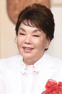 Kim Soo-mi como: Mi-yeong's mother