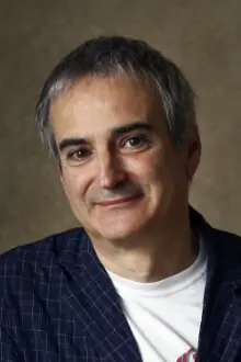 Olivier Assayas como: Ele mesmo