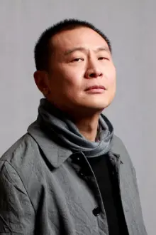 Zhang Shi como: Manager Chen
