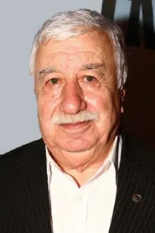 Ahmet Gülhan como: Kendisi