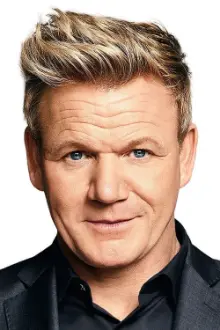 Gordon Ramsay como: Self - Head Chef