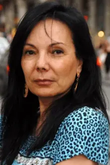Carmen Serret como: Mónica