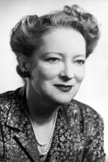 Peggy Wood como: Mrs. Payne