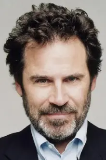 Dennis Miller como: Ele mesmo