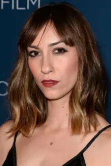 Gia Coppola como: 