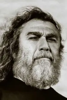 Tom Araya como: 