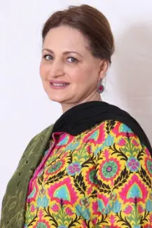 Laila Zuberi como: Saabra