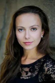 Полина Пахомова como: Polina